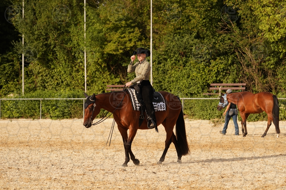 s_A9_09172.jpg